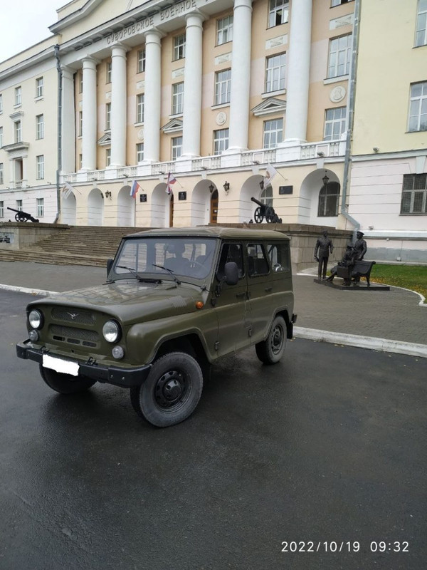 Уазик из Екатеринбурга: надёжный партнёр связистов из 'Призрака'